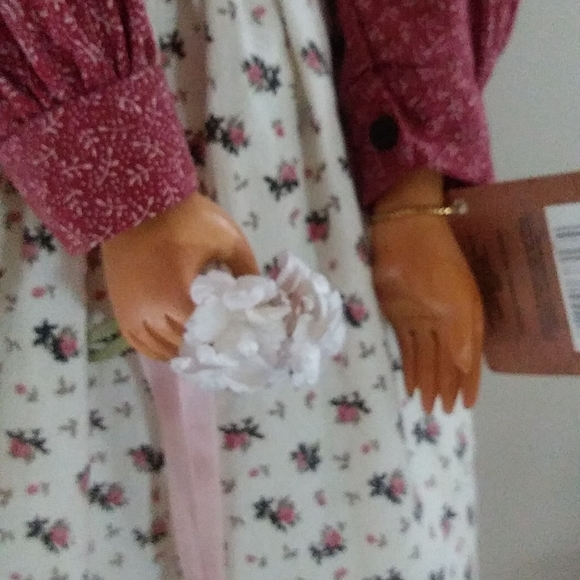 Raikes Hand Carved Wooden Doll Abigail 1991 - Picture 4 of 8